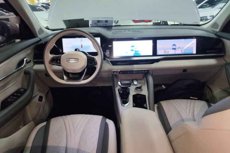 GEELY 2024 image de voiture #10
