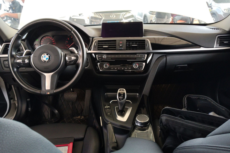BMW 3 Series 2019 #10 BMW 3 Series 2019 image de voiture #10