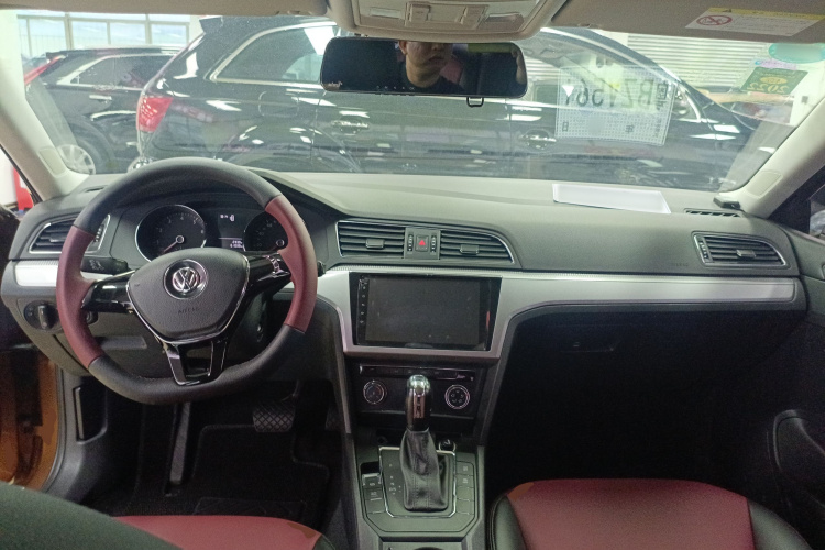 Volkswagen Lamando 2016 immagine di auto #10