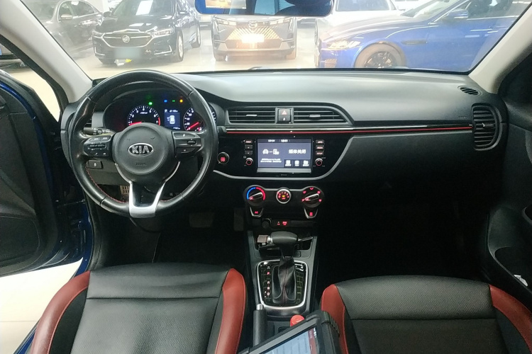Kia Rio Cross 2019 صورة سيارة #10
