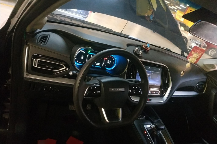 X70M 2022 image de voiture #10