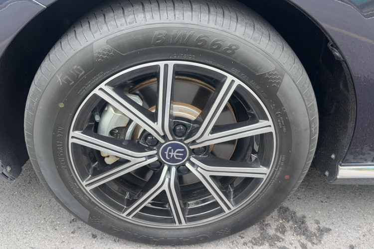 BYD Song MAX New Energy 2023 car image #10