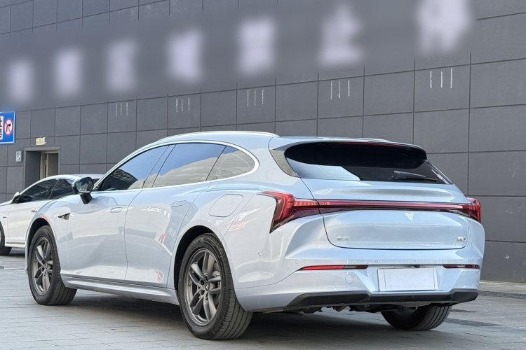 哪吒汽车 哪吒S猎装 2025 汽车图片 #10