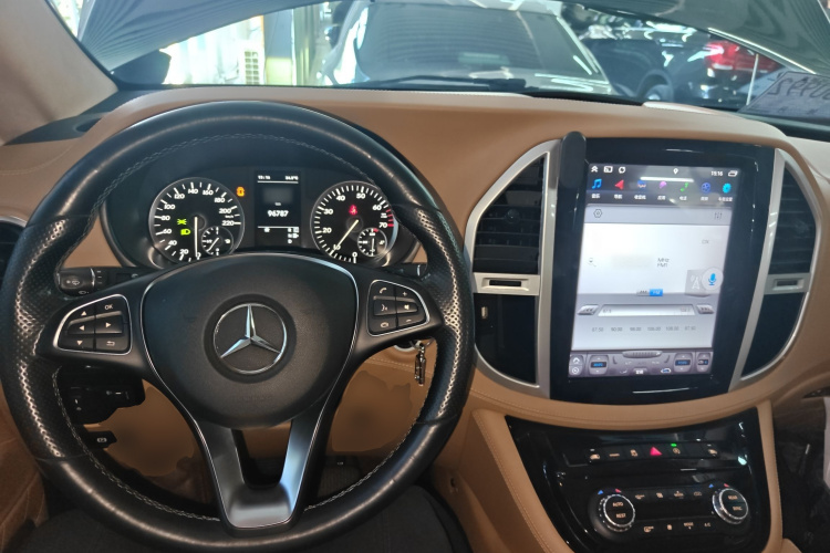 Mercedes-Benz Vito 2020 #10 Mercedes-Benz Vito 2020 car image #10