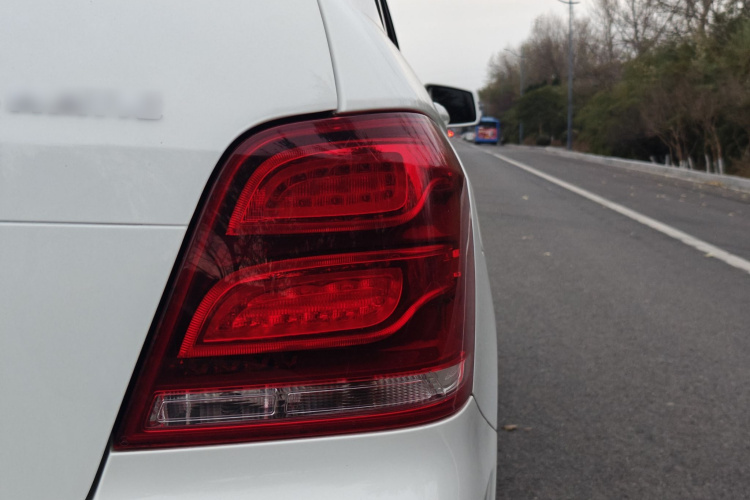 Mercedes-Benz GLK Class 2015 immagine di auto #10