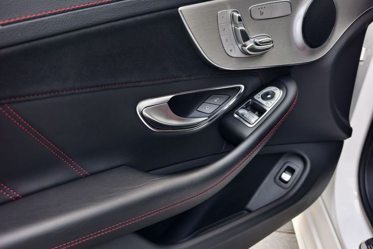 Mercedes-Benz C AMG 2018 image de voiture #10