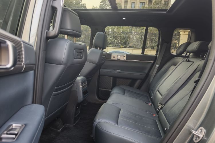 FangChengBao Tiger 7 2025 car image #10