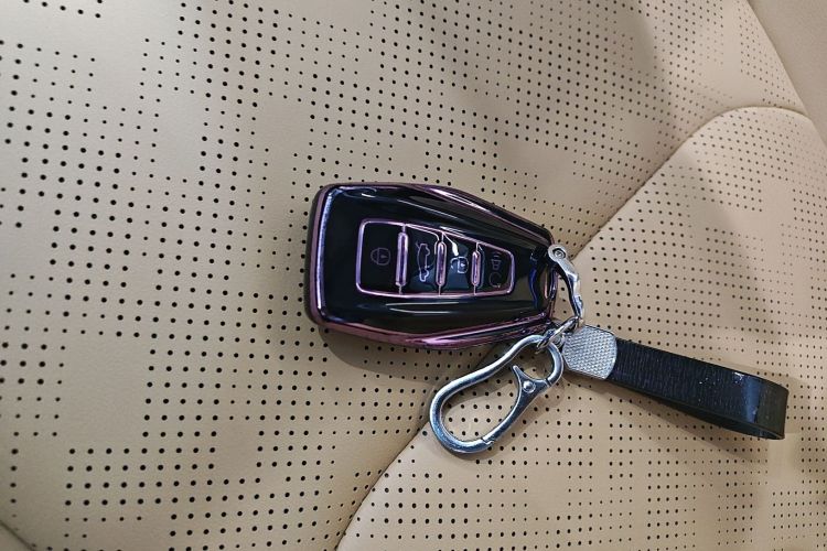 GEELY Emgrand L HiP 2023 #10 GEELY Emgrand L HiP 2023 car image #10