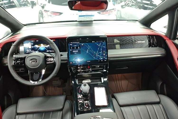 GAC Trumpchi M8 2024 immagine di auto #10