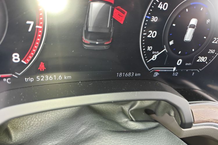 Volkswagen Touareg 2019 car image #10