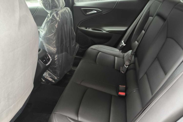 Chevrolet Malibu XL car image #10