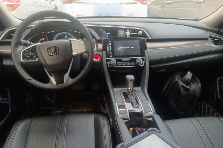 Honda Civic 2021 car image #10