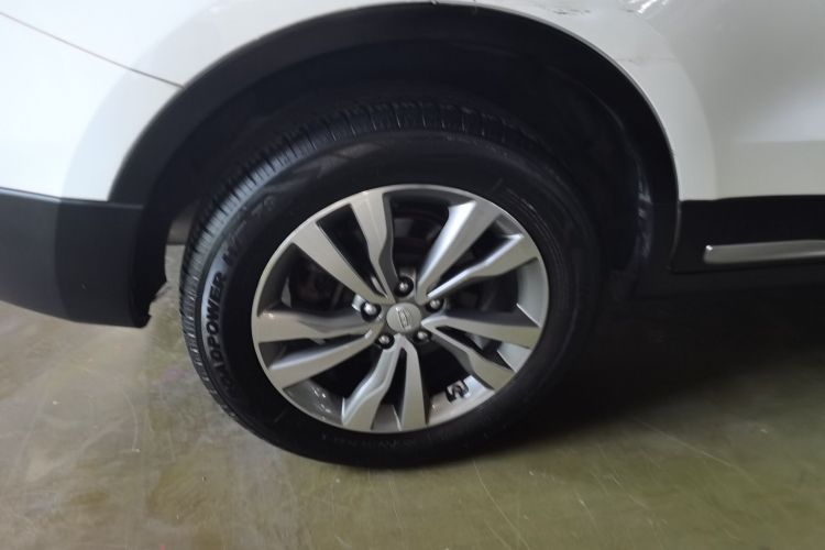 GEELY Boyue 2016 car image #10