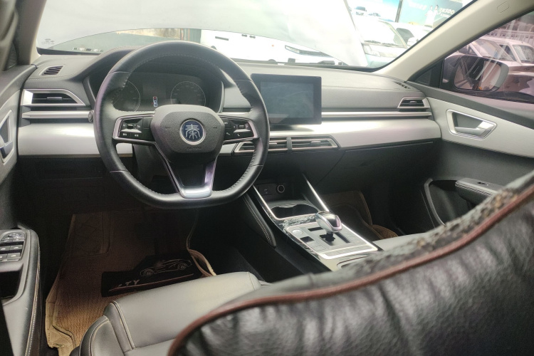 BYD Qin New Energy 2021 #10 BYD Qin New Energy 2021 car image #10