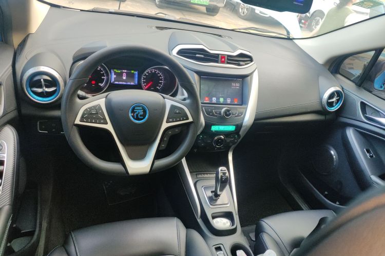 BYD Yuan New Energy 2018 #10 BYD Yuan New Energy 2018 car image #10