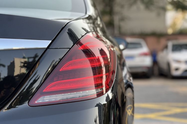 Mercedes-Benz S Class 2018 #10 Mercedes-Benz S Class 2018 car image #10