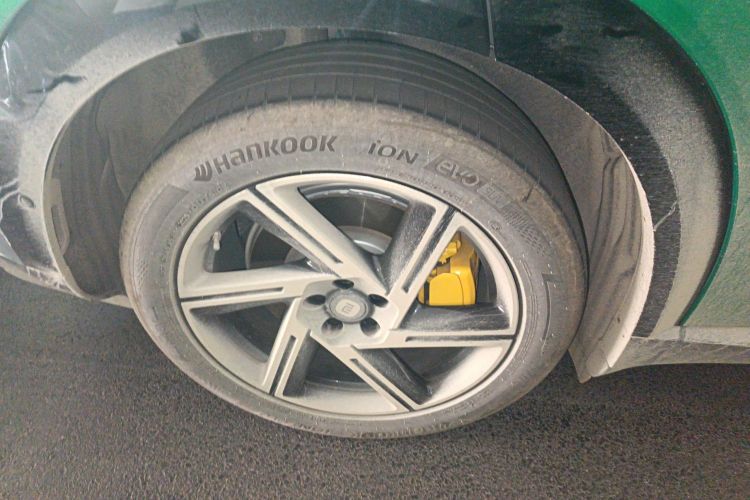 MI YU7 2025 #10 MI YU7 2025 صورة سيارة #10