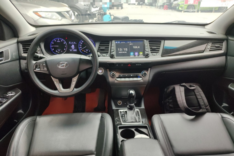 Hyundai Mistra 2018 car image #10