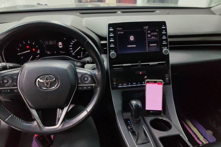 Toyota Avalon 2019 #10 Toyota Avalon 2019 car image #10