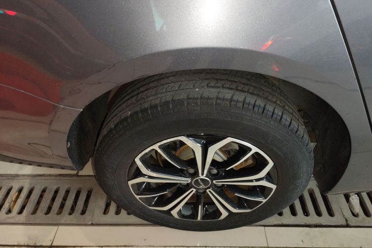 Roewe i6 MAX New Energy 2021 imagen de coche #10