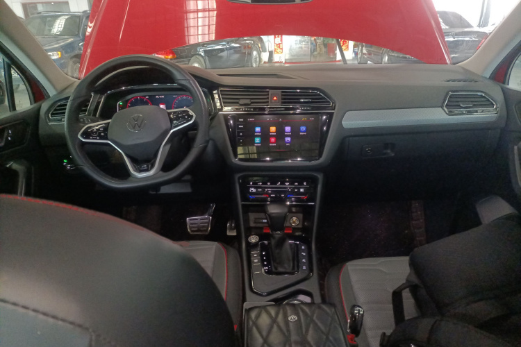 Volkswagen Tiguan X 2021 imagen de coche #10