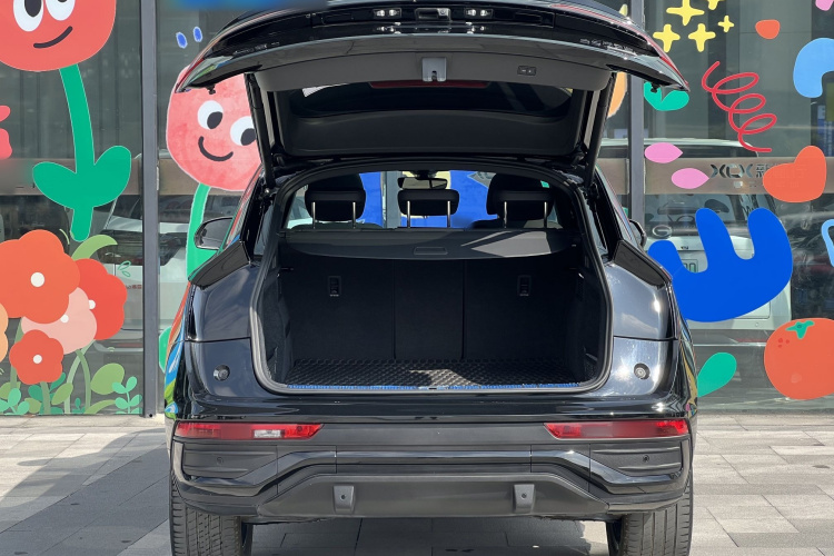 Audi Q5L Sportback 2024 car image #10