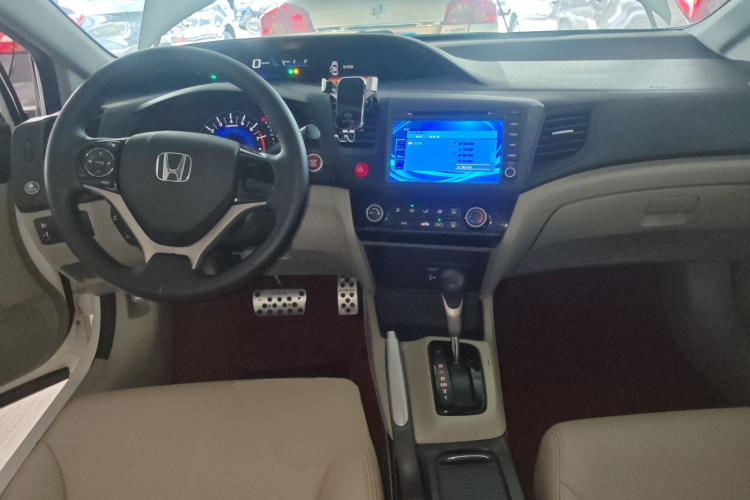 Honda Civic 2016 car image #10