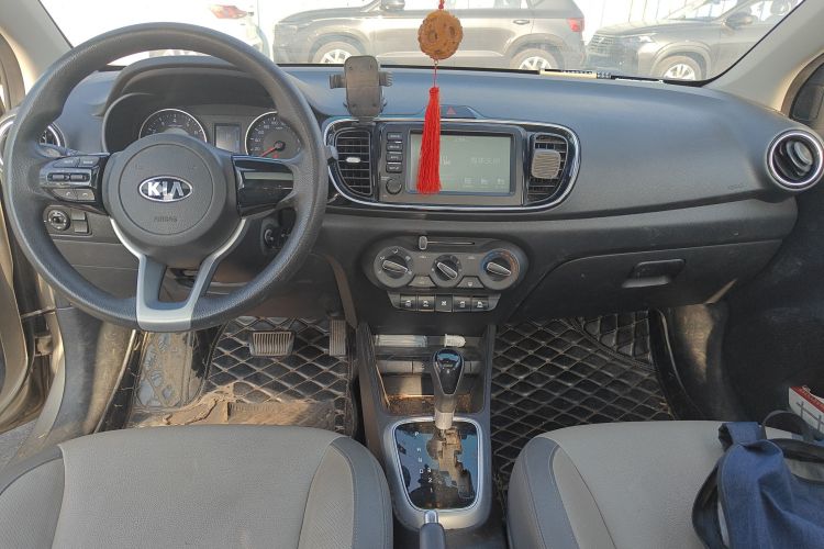 Kia Pegas 2018 image de voiture #10