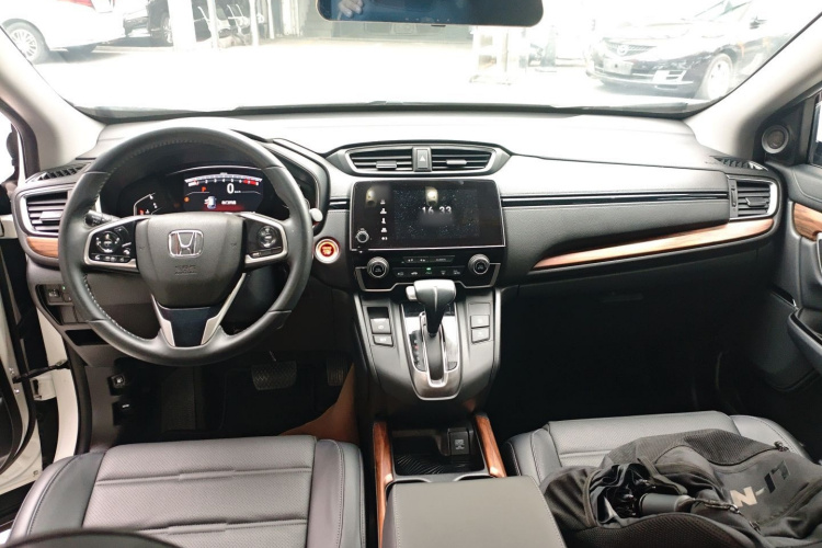 Honda CR-V 2019 #10 Honda CR-V 2019 car image #10