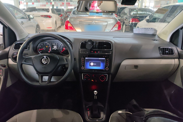 Polo 2014 immagine di auto #10