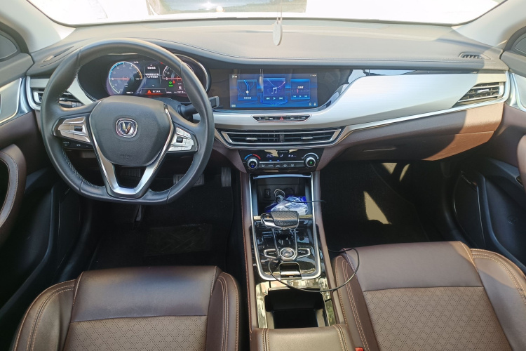 Changan Eado EV 2019 image de voiture #10