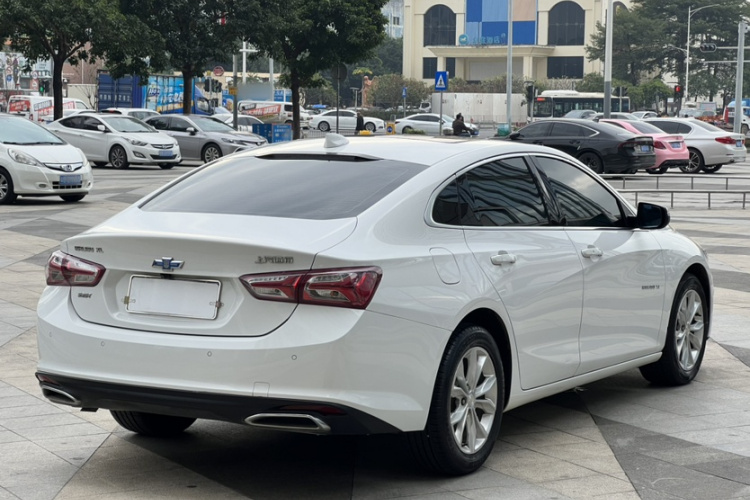 Chevrolet Malibu XL 2022 #10 Chevrolet Malibu XL 2022 car image #10