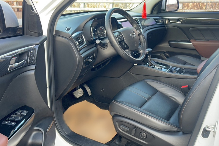 GAC Trumpchi GS7 2019 #10 GAC Trumpchi GS7 2019 car image #10