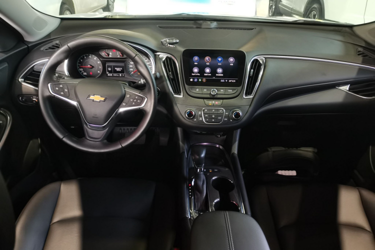 Chevrolet Malibu XL 2021 car image #10