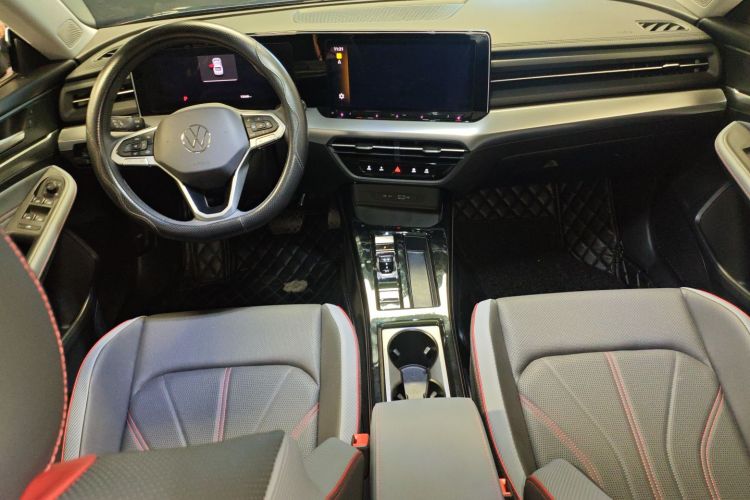 Volkswagen Lamando 2024 immagine di auto #10