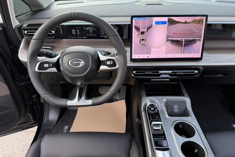 GAC Trumpchi E8 New Energy 2024 car image #10