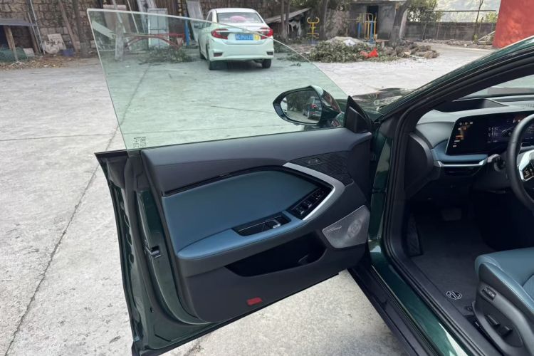 MG 7 2025 car image #10