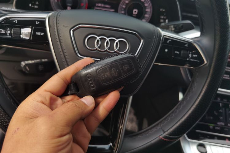 Audi A6L 2023 #10 Audi A6L 2023 car image #10