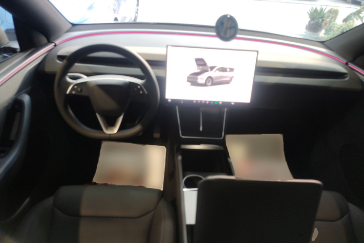 特斯拉 Model Y L 2025 汽车图片 #10