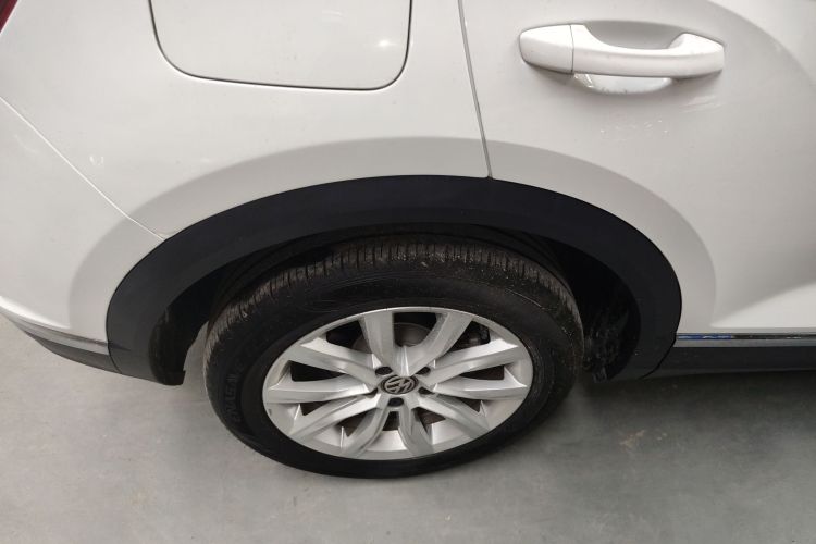 T-Roc 2019 car image #10