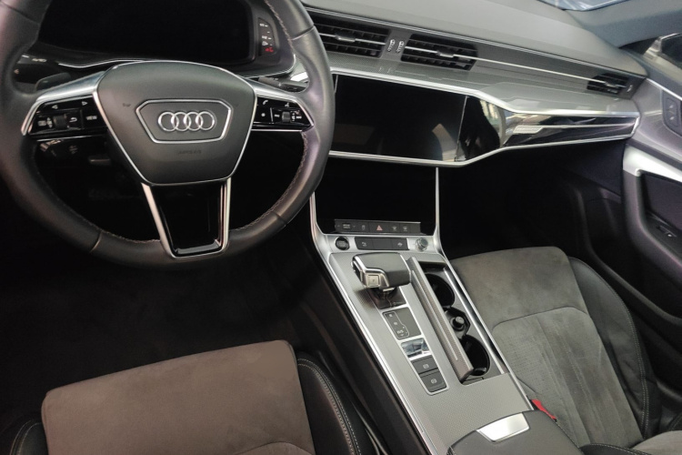 Audi A6L New Energy 2021 #10 Audi A6L New Energy 2021 car image #10