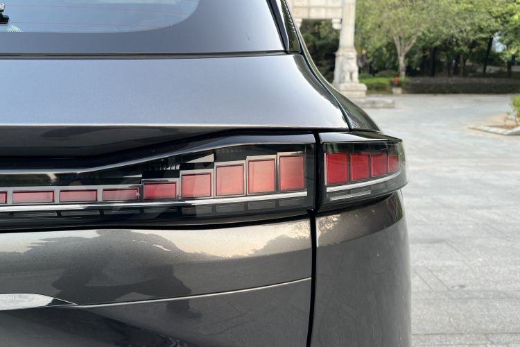 Changan CS75 Plus 2024 immagine di auto #10