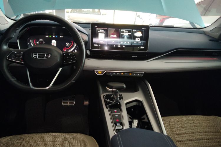 Preface 2021 car image #10