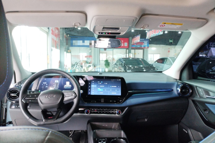 Chevrolet Equinox Plus 2024 car image #10