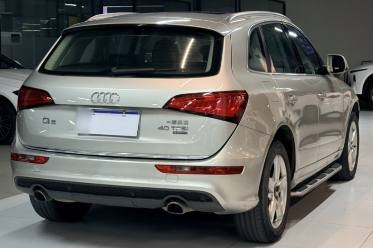 Audi Q5 2018 صورة سيارة #10