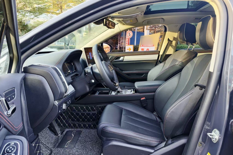 BYD Tang New Energy 2018 #10 BYD Tang New Energy 2018 car image #10