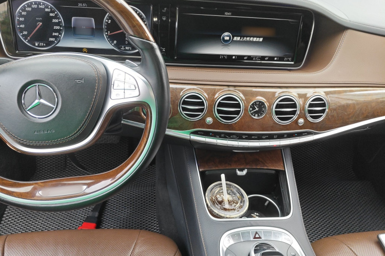 Mercedes-Benz S Class 2014 car image #10