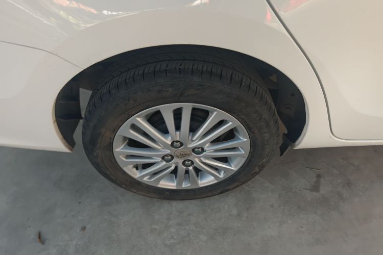 Vios 2020 car image #10