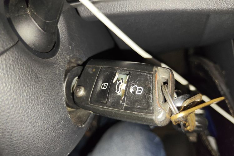 VS5 2021 car image #10