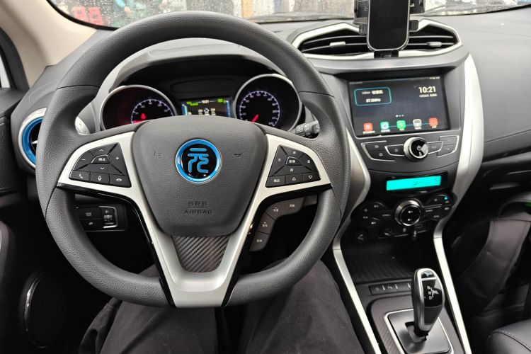 BYD Yuan New Energy 2019 car image #10